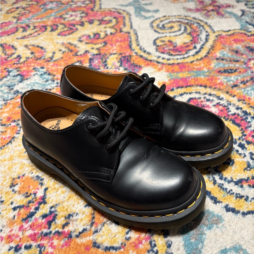 Dr. Martens NEW size 5 women's